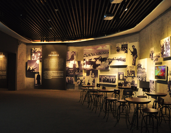 展廳設計搭建案例：鄂爾多斯博物館——百年光影·見證鄂爾多斯城市記憶珍藏展